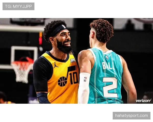 康利借无球跑动与挡拆改变防守布局，提升爵士进攻效率